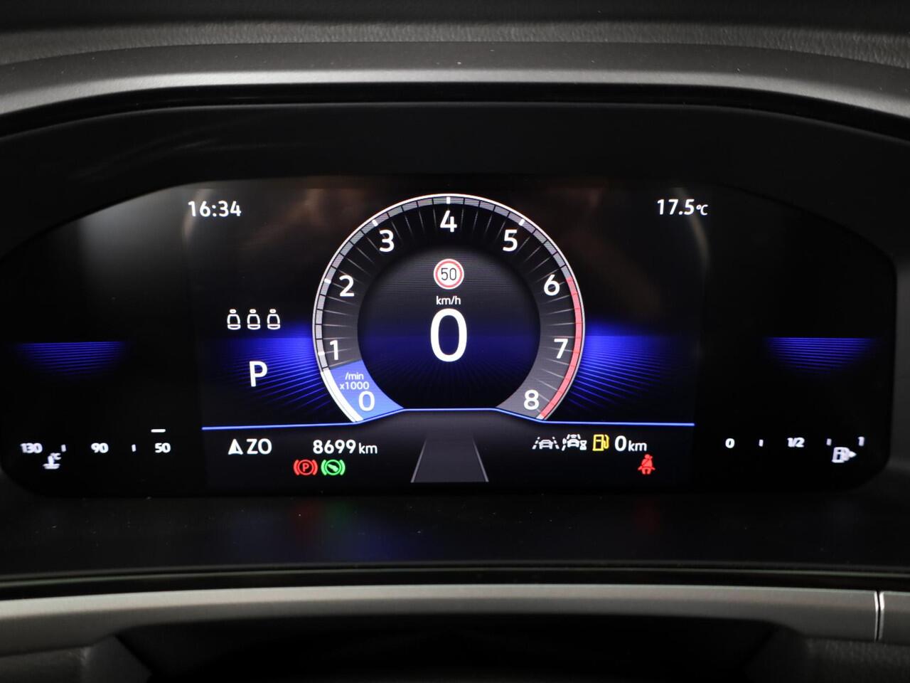 Volkswagen T-Roc 1.5 TSI Life Edition 150 PK DSG | Navigatie | Parkeercamera | Keyless entry |