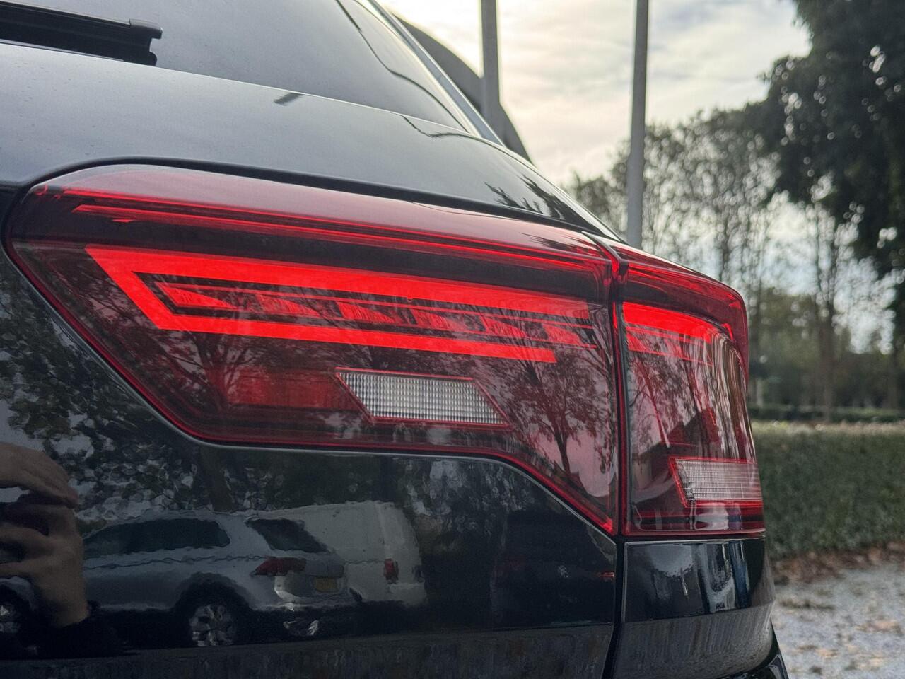 Volkswagen T-Roc 1.5 TSI 150pk DSG Edition (Camera,Virtual,Acc,Clima)