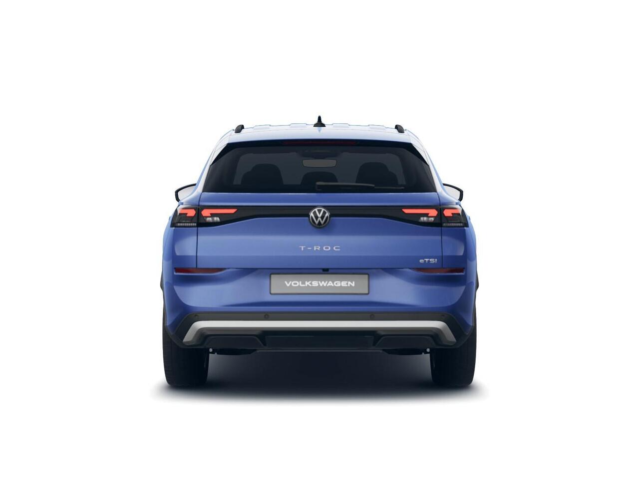 Volkswagen T-Roc Life First Edition 1.5 eTSI 116 PK | Camera | Stoel- & Stuurverwarming | Adaptieve Cruise Control | Keyless |