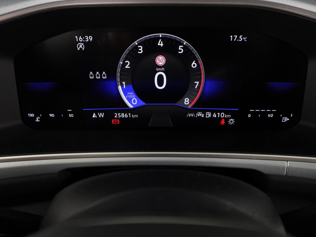 Volkswagen T-Roc 1.0 TSI Life Edition GOAL 115 PK | Navigatie | automatische Airco | Parkeer assistent |