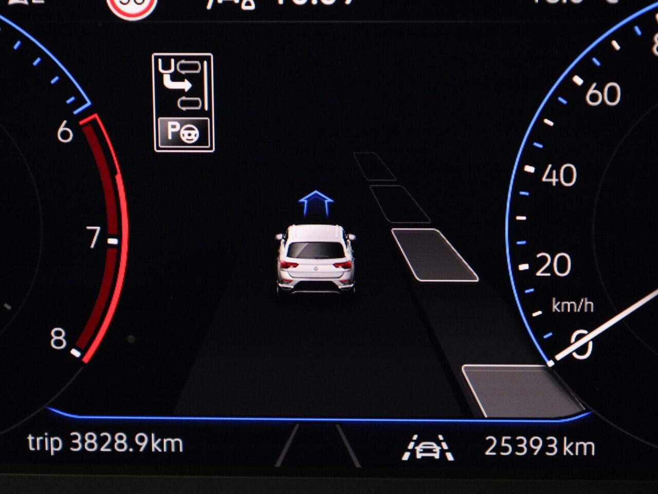 Volkswagen T-Roc 1.5TSI/150PK Style DSG · Navigatie · Apple/Android · Trekhaak · Stoelverwarming · Garantie tot januari 2027