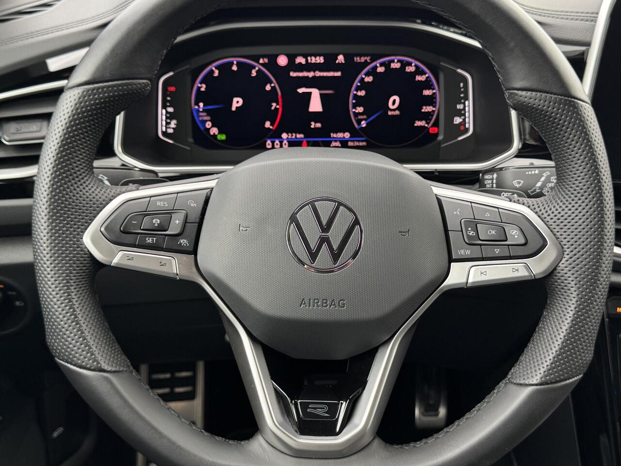 Volkswagen T-Roc 1.5 TSI R-Line AUTOMAAT | Camera | Stoelverw. | El.klep | Blindspot