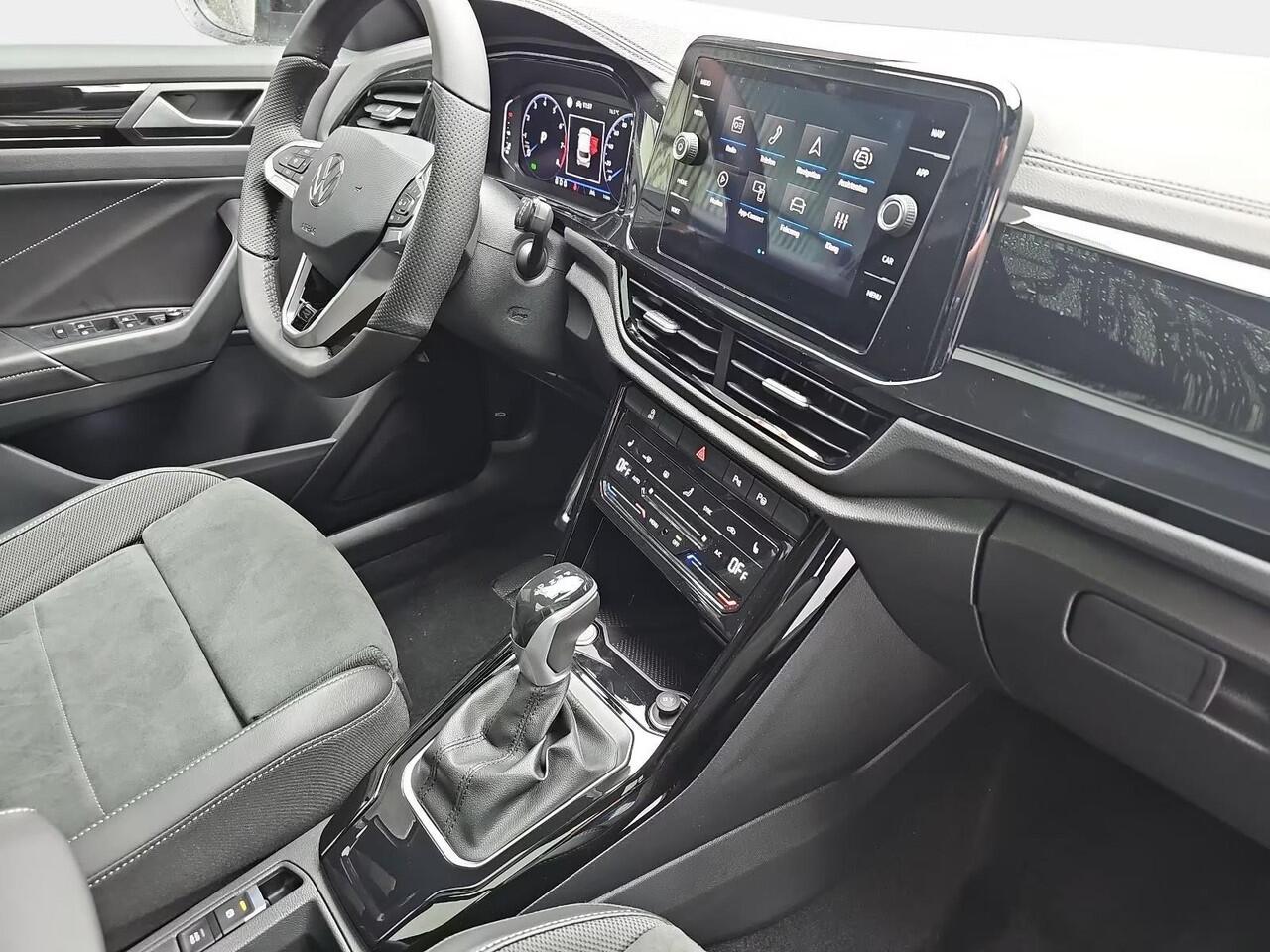 Volkswagen T-Roc R-LINE 1.5 TSI DSG