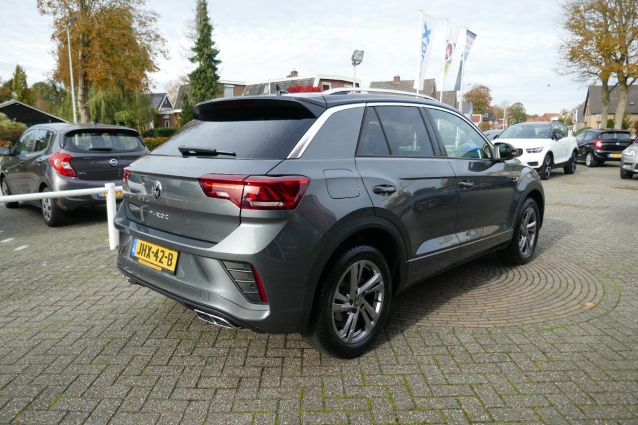 Volkswagen T-Roc 1.5 TSI R-LINE EDITION 360 CAMERA / STOELVERWARMING / TREKHAAK