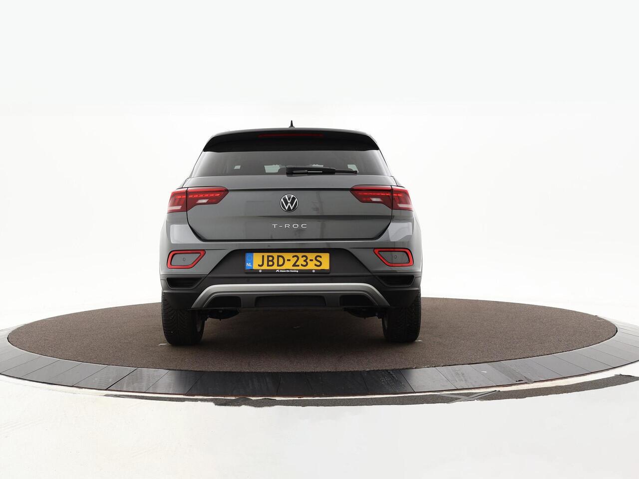 Volkswagen T-Roc 1.5 TSI 150pk DSG Life Edition · Camera · Keyless · Apple/Android Car Play · Navigatie · P-Sensoren · Parkeer Assistent · 17'' Inch · Garantie t/m 30-01-2027