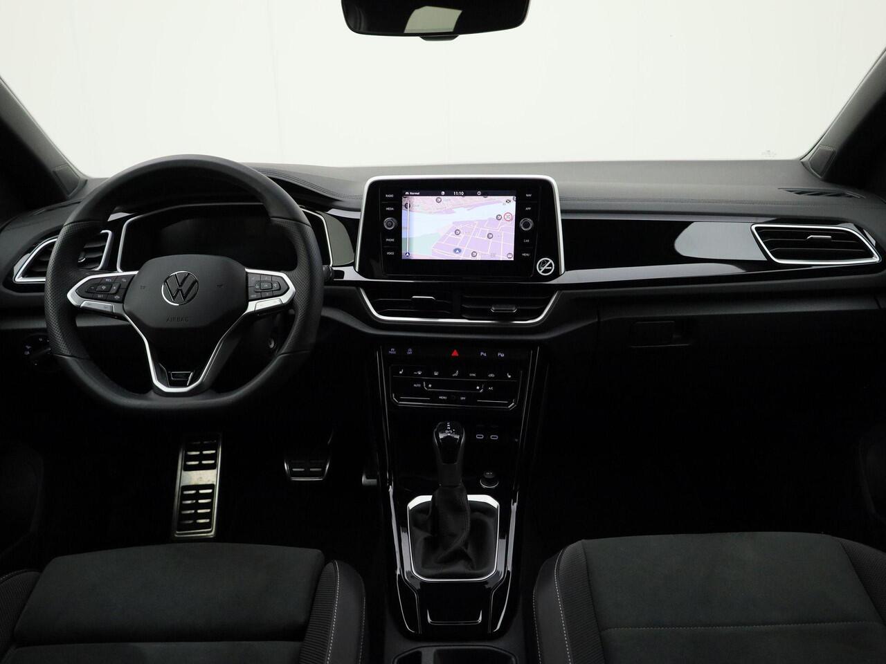 Volkswagen T-Roc 1.5TSI/150PK R-Line DSG · Camera · Navigatie · Apple/Android Car Play · Trekhaak · Garantie tot februari 2027