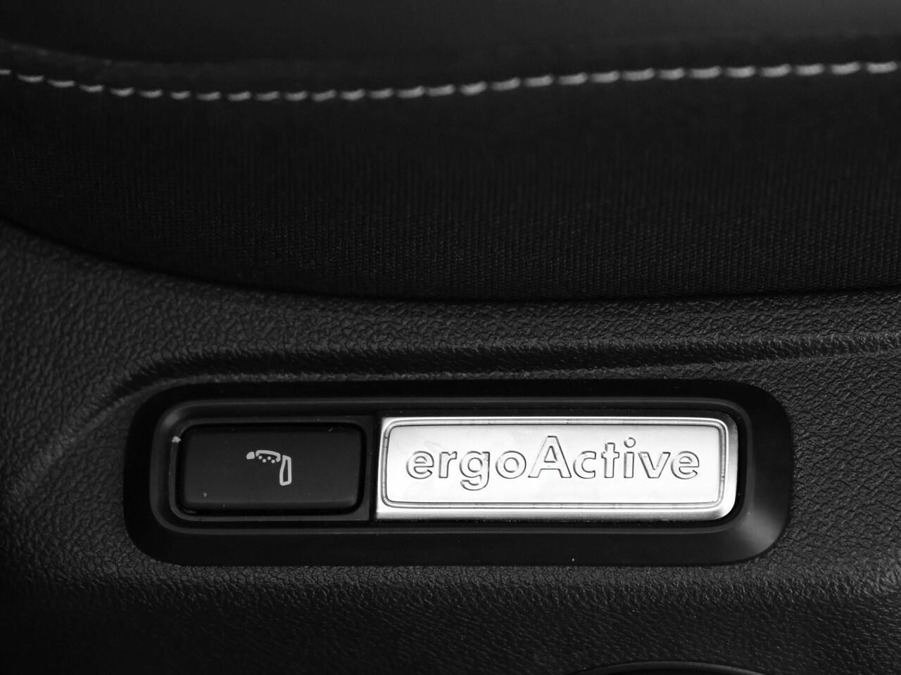 Volkswagen T-Roc 1.5 TSI 150pk DSG Style · Apple/Android Car Play · Afneembare Trekhaak · Massagefunctie Bestuurder · Stoelverwarming · Sportstoelen · Garantie t/m 07-01-2027