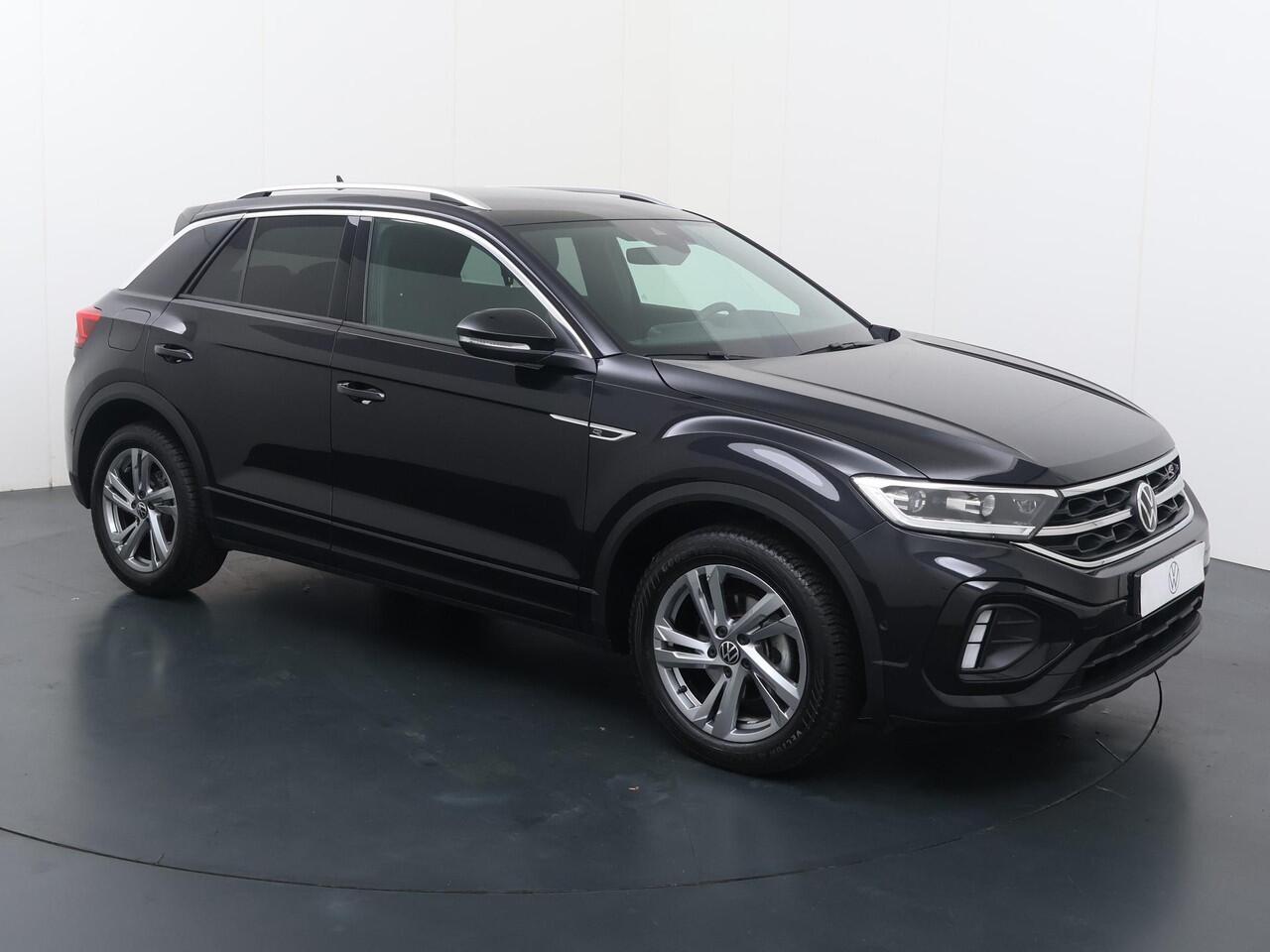 Volkswagen T-Roc 1.5 TSI R-Line | 150 PK | Stoelverwarming| Trekhaak | Achteruitrijcamera | R-Line |