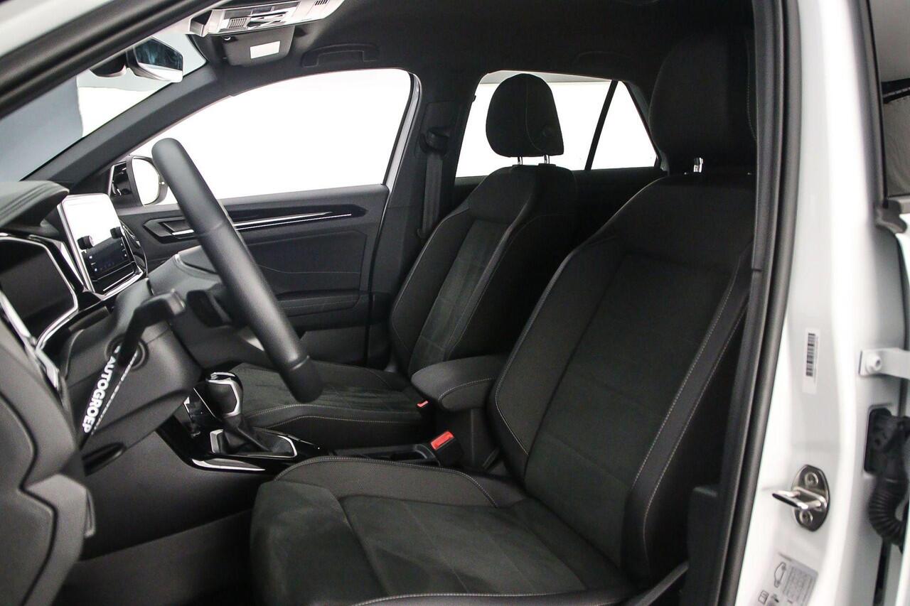Volkswagen T-Roc R-Line Edition 1.5 TSI 150pk DSG Automaat Trekhaak, Adaptive cruise control, Achteruitrijcamera, Navigatie, Stoelverwarming, Parkeersensoren