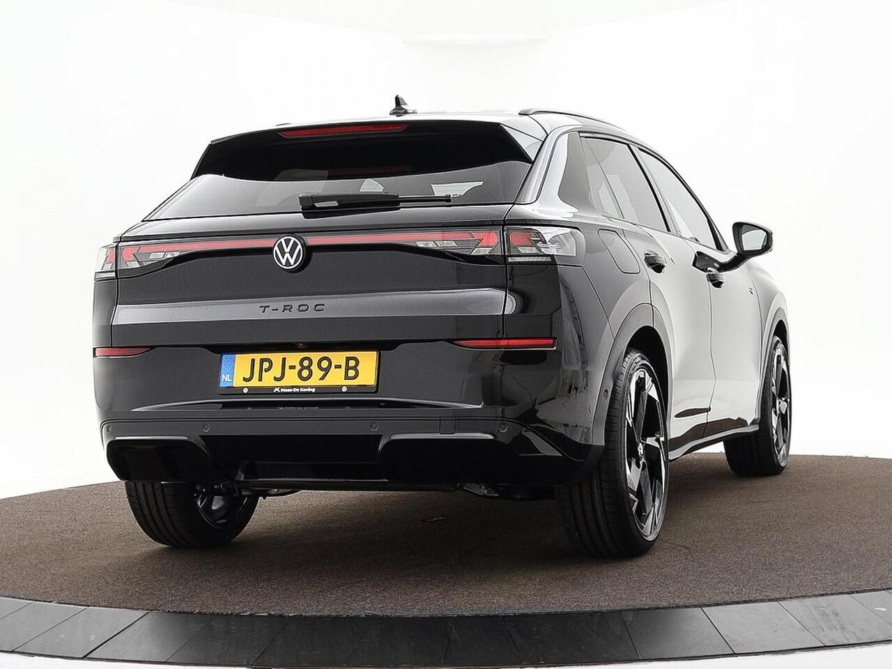 Volkswagen T-Roc R-Line First Edition 1.5 eTSI 150 PK 7 versn. DSG · Assistance Pakket · Black Style Pakket · Multimedia Pakket · Tech Pakket Plus