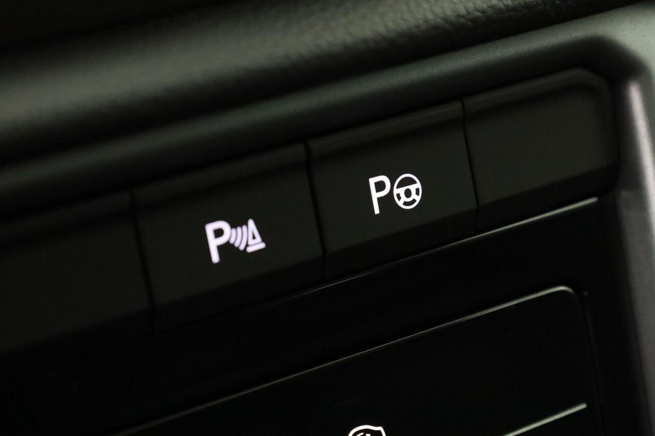 Volkswagen T-Roc Life Edition 1.0 TSI 116 pk