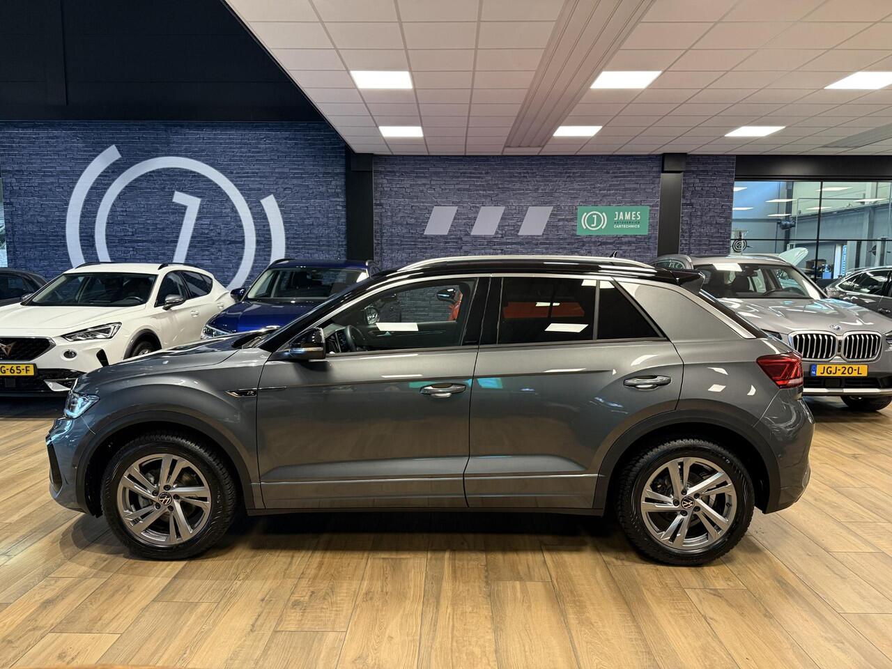 Volkswagen T-Roc 1.5 TSI R-Line First Edition |Navi|Carplay|Trekhaak|Stoelverwarming|LED Koplampen|DSG|All Season banden|