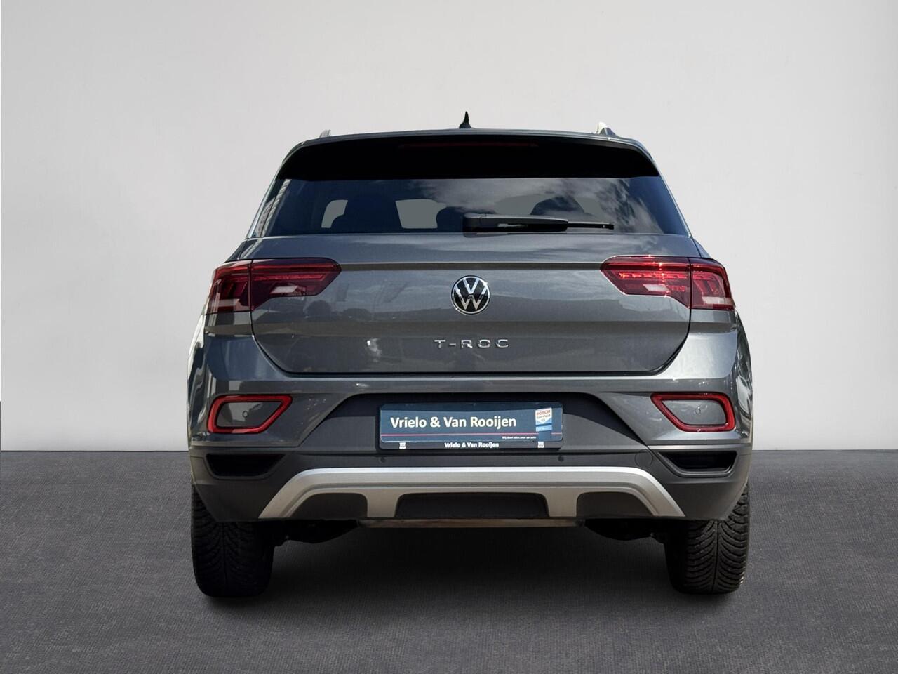Volkswagen T-Roc 1.0 TSI Life | Clima | Carplay | PDC voor + achter | LM velgen | ( Vestiging - Nieuwegein )