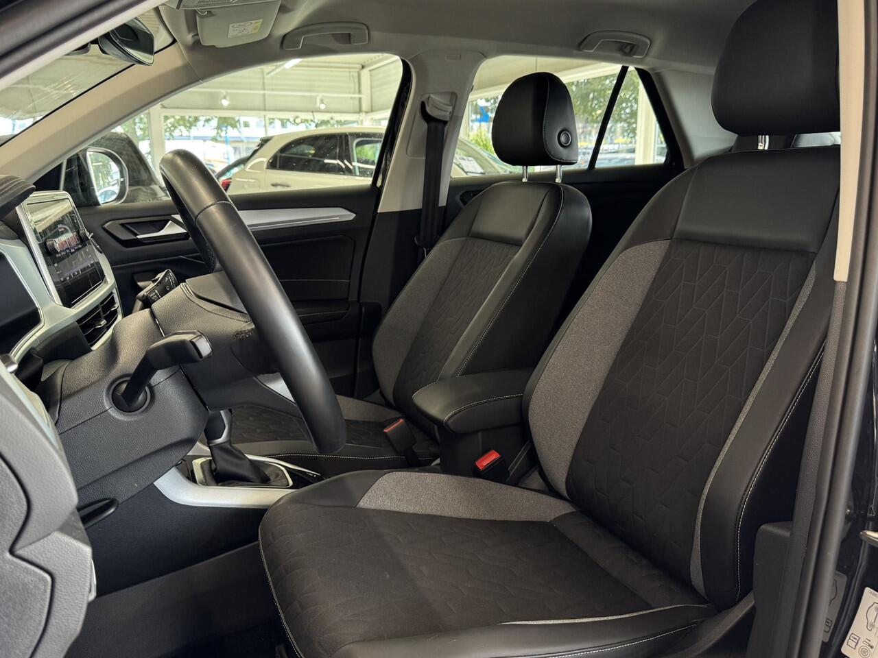 Volkswagen T-Roc 1.5 TSI Goal Edition | Automaat | Stoelverwarming | ACC | Clima | Navi | PDC | Carplay | ( Vestiging - Nieuwegein )