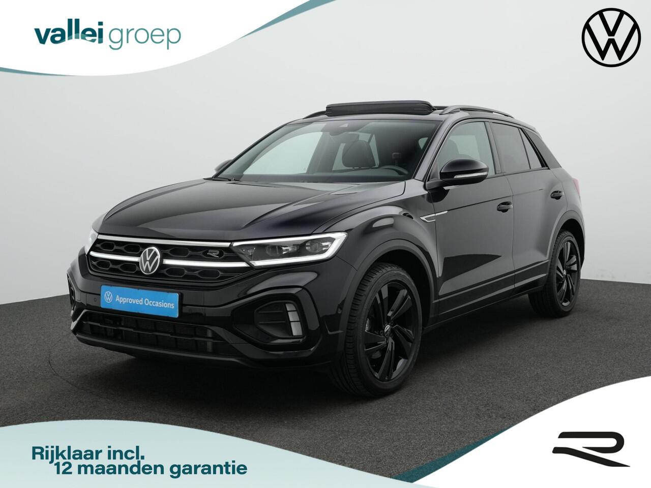 Volkswagen T-Roc 1.5 TSI 150 pk DSG R-Line Edition | Panoramadak | Trekhaak | IQ Light | Achteruitrijcamera | Navigatie