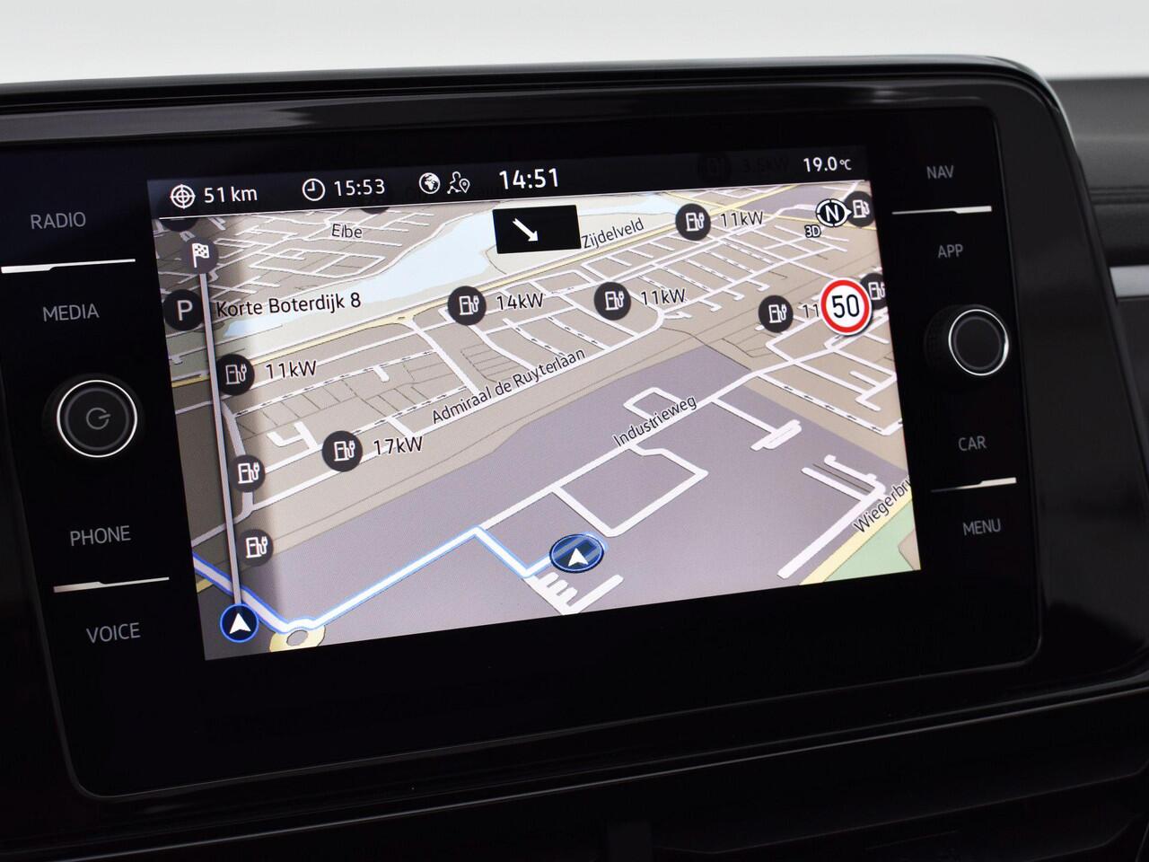 Volkswagen T-Roc Cabrio Style 1.0 115 pk Cabriolet 6 versn. Hand · Black style pakket · Comfort pakket · Multimedia pakket ·