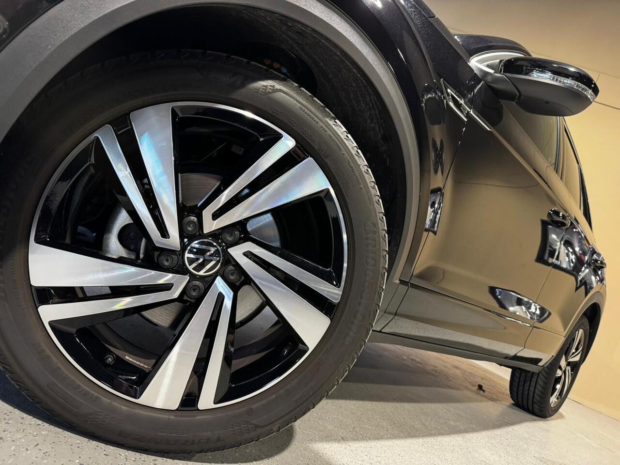 Volkswagen T-Roc 1.5 TSI R-Line |Stoelverw. |Keyless |Camera |ACC