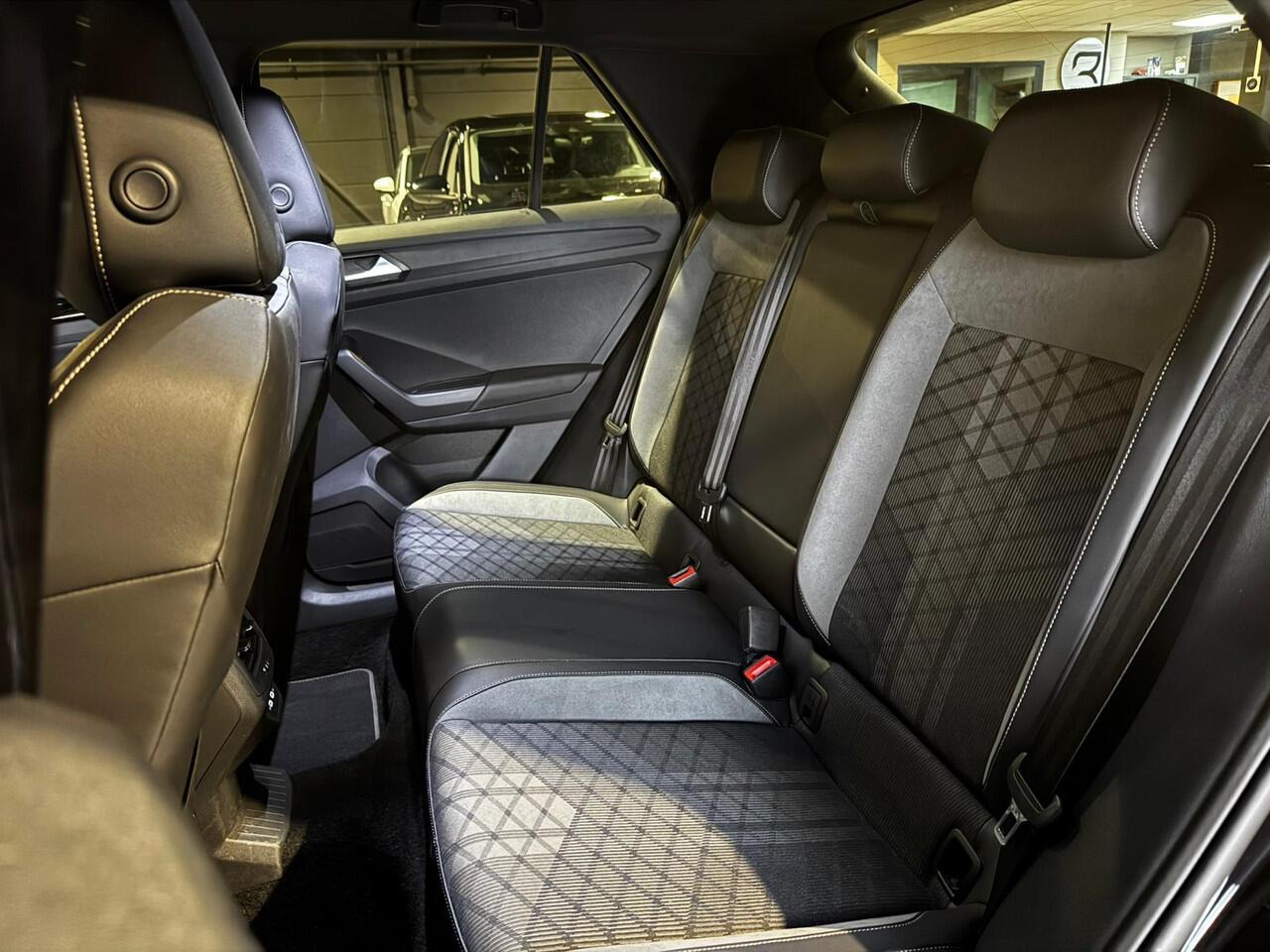 Volkswagen T-Roc 1.5 TSI R-Line |Stoelverw. |Keyless |Camera |ACC