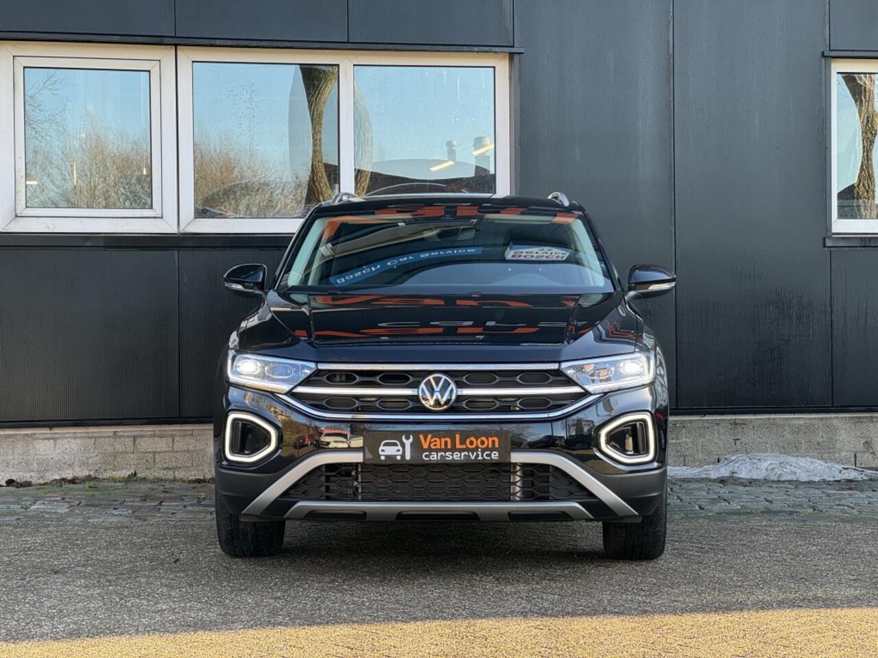 Volkswagen T-Roc 1.5TSI Aut. Style/iQ Light/Dodehoekdet/Carplay/Stoelverw/Elek ac