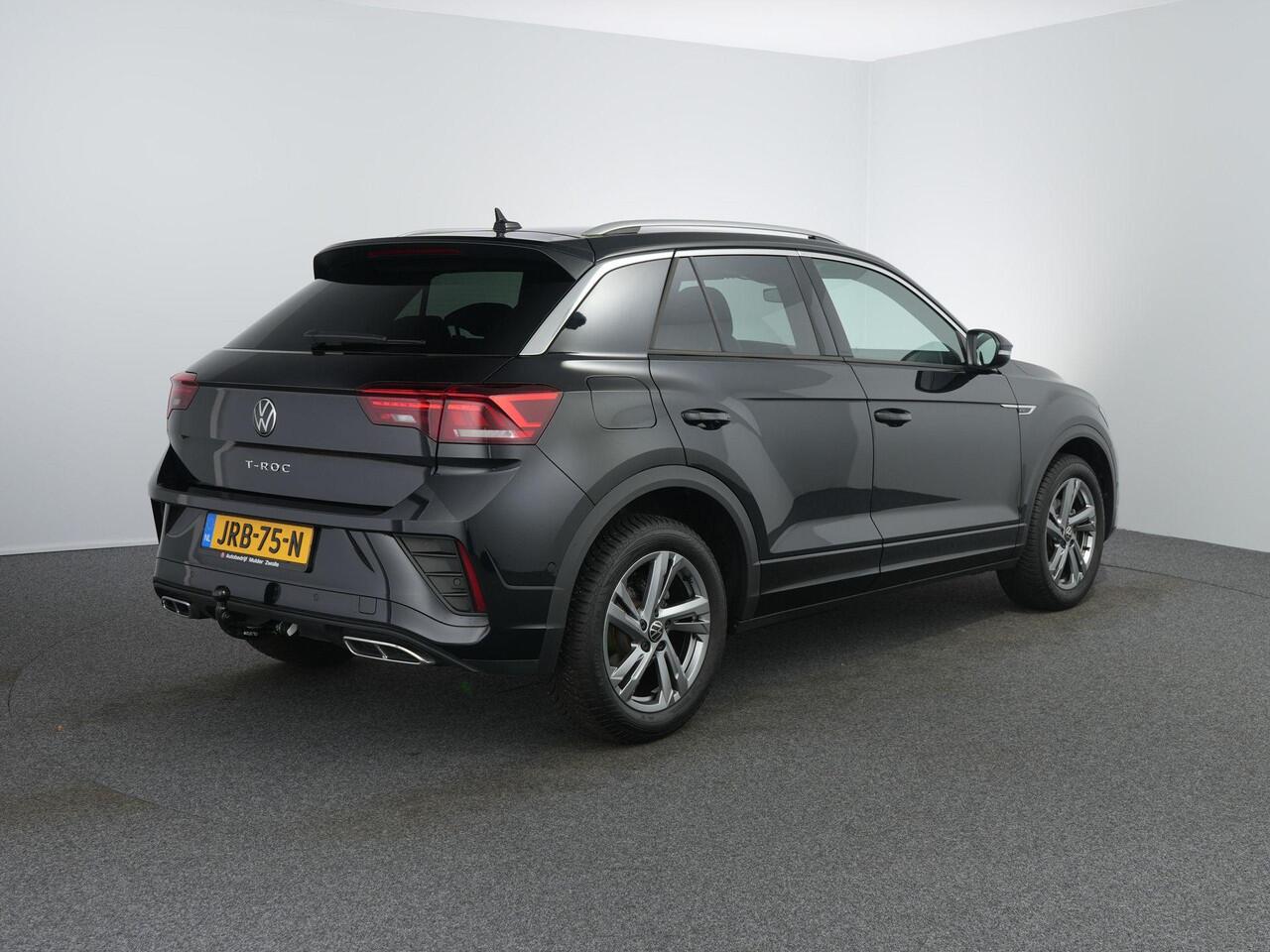 Volkswagen T-Roc 1.5 TSI R-Line Edition | IQ Light | Trekhaak | Camera | ACC | Ergo-active