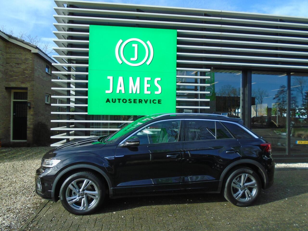 Volkswagen T-Roc 1.5 TSI R-Line Edition Groot navigatiescherm, AFn trekhaak af fabriek