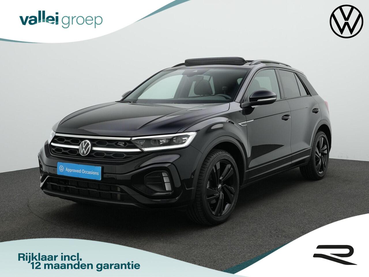 Volkswagen T-Roc 1.5 TSI 150 pk DSG R-Line Edition | Panoramadak | Trekhaak | IQ Light | Achteruitrijcamera | Navigatie