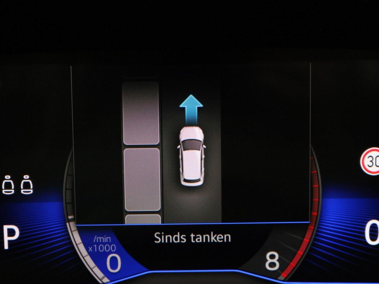 Volkswagen T-Roc 1.5TSI/150PK Life edition DSG · Navigatie · Apple/Android Car Play · Camera + Parkeersensoren · Stoelverwarming · Garantie tot februari 2027