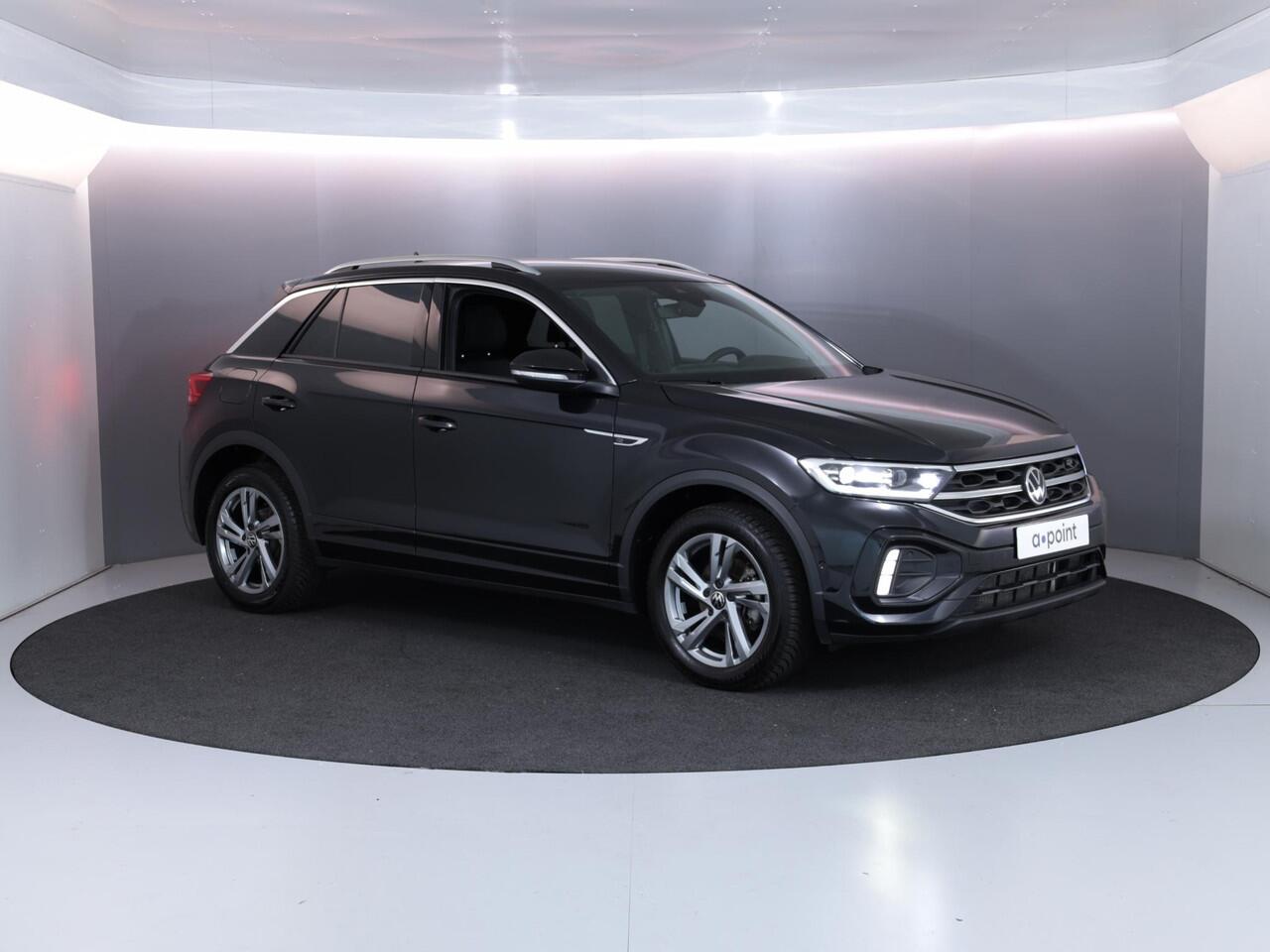 Volkswagen T-Roc 1.5 TSI R-Line 150 PK DSG | Navigatie | Trekhaak afneembaar | ErgoActive Stoel Pakket | Parkeercamera |