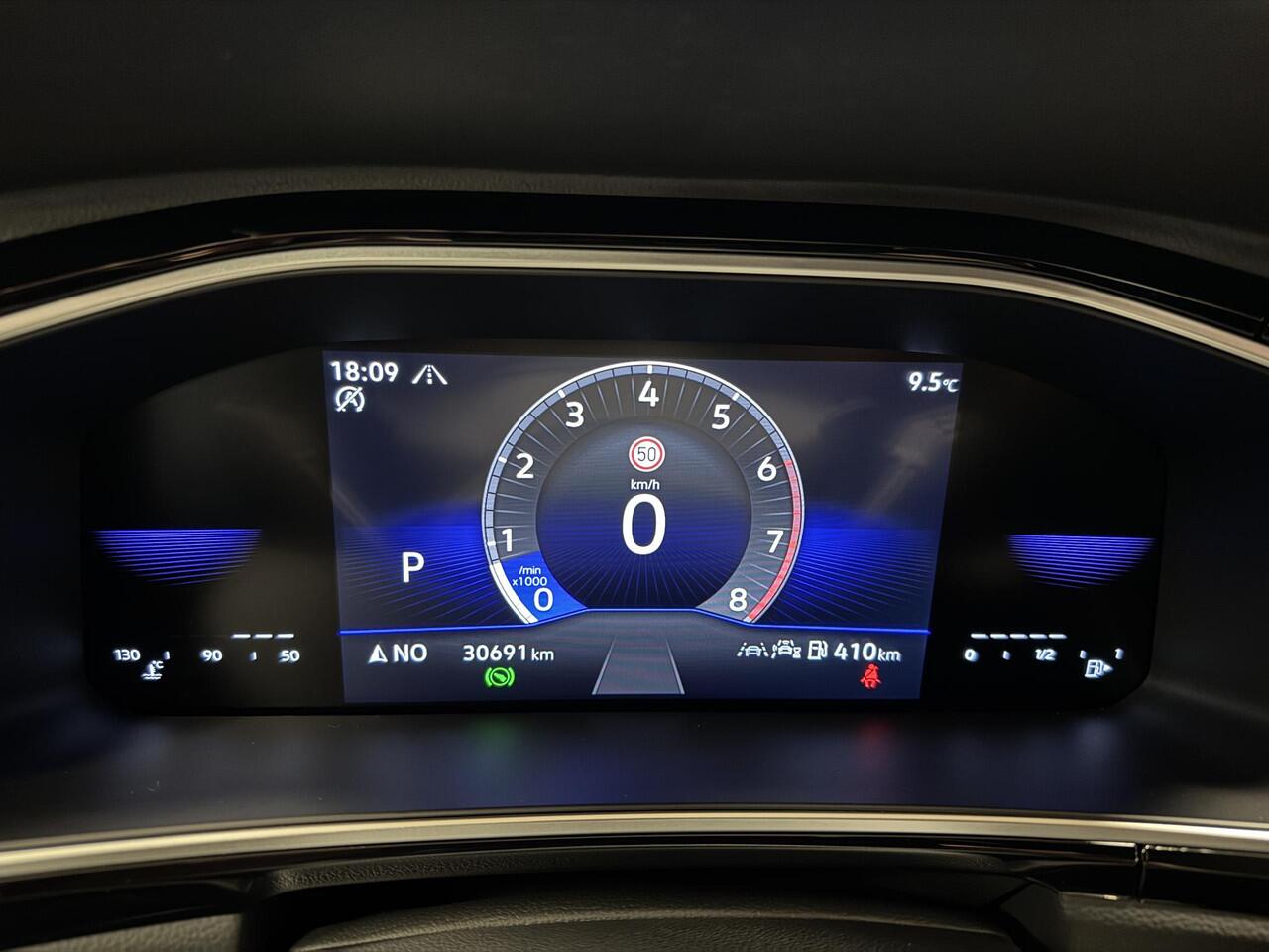 Volkswagen T-Roc T-Roc R-Line 1.5 l TSI OPF 110 kW (150 PS) DSG |ACC|Apple|Navi|Afn.trekhaak|Massage Stoel|