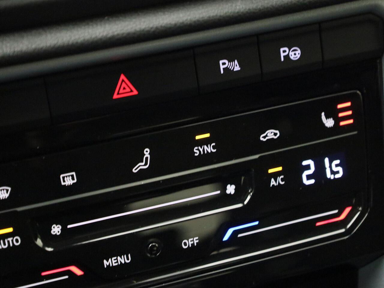 Volkswagen T-Roc 1.0TSI/116PK Goal · Navigatie · Parkeersensoren · Apple/Android Car Play · Stoelverwarming · Garantie t/m 07-02-2027