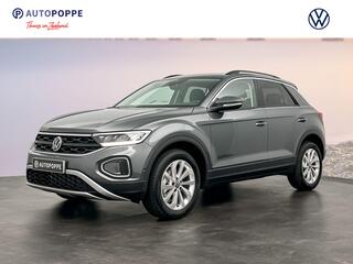 volkswagen-t-roc-life-edition-1.0-8