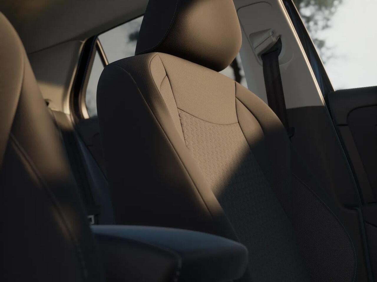 Volkswagen T-Roc Life First Edition 1.5 eTSI 116 PK DSG 17" LM | Camera | Stoel & stuurverwarming