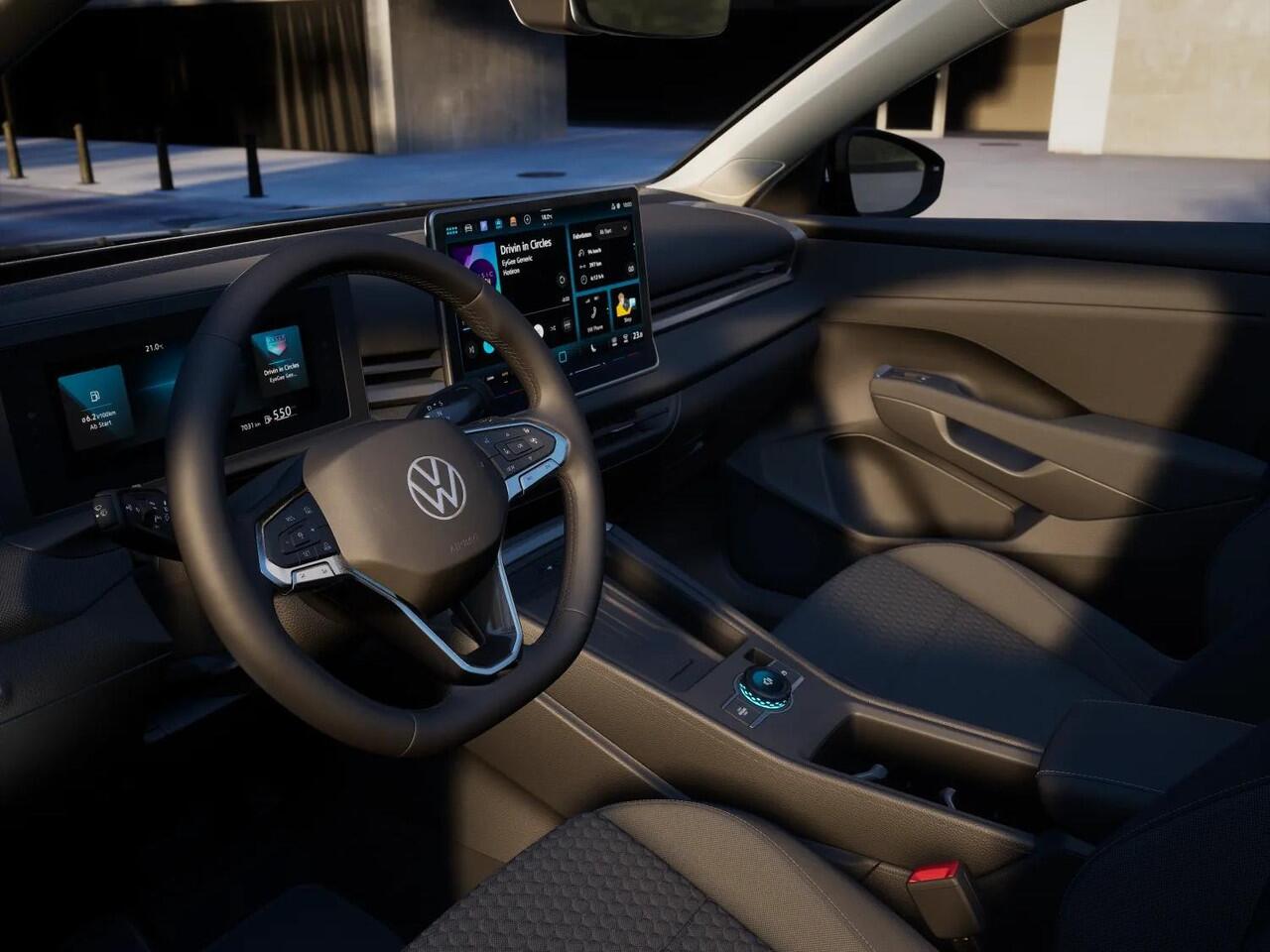 Volkswagen T-Roc Life First Edition 1.5 eTSI 116 PK DSG 17" LM | Camera | Stoel & stuurverwarming