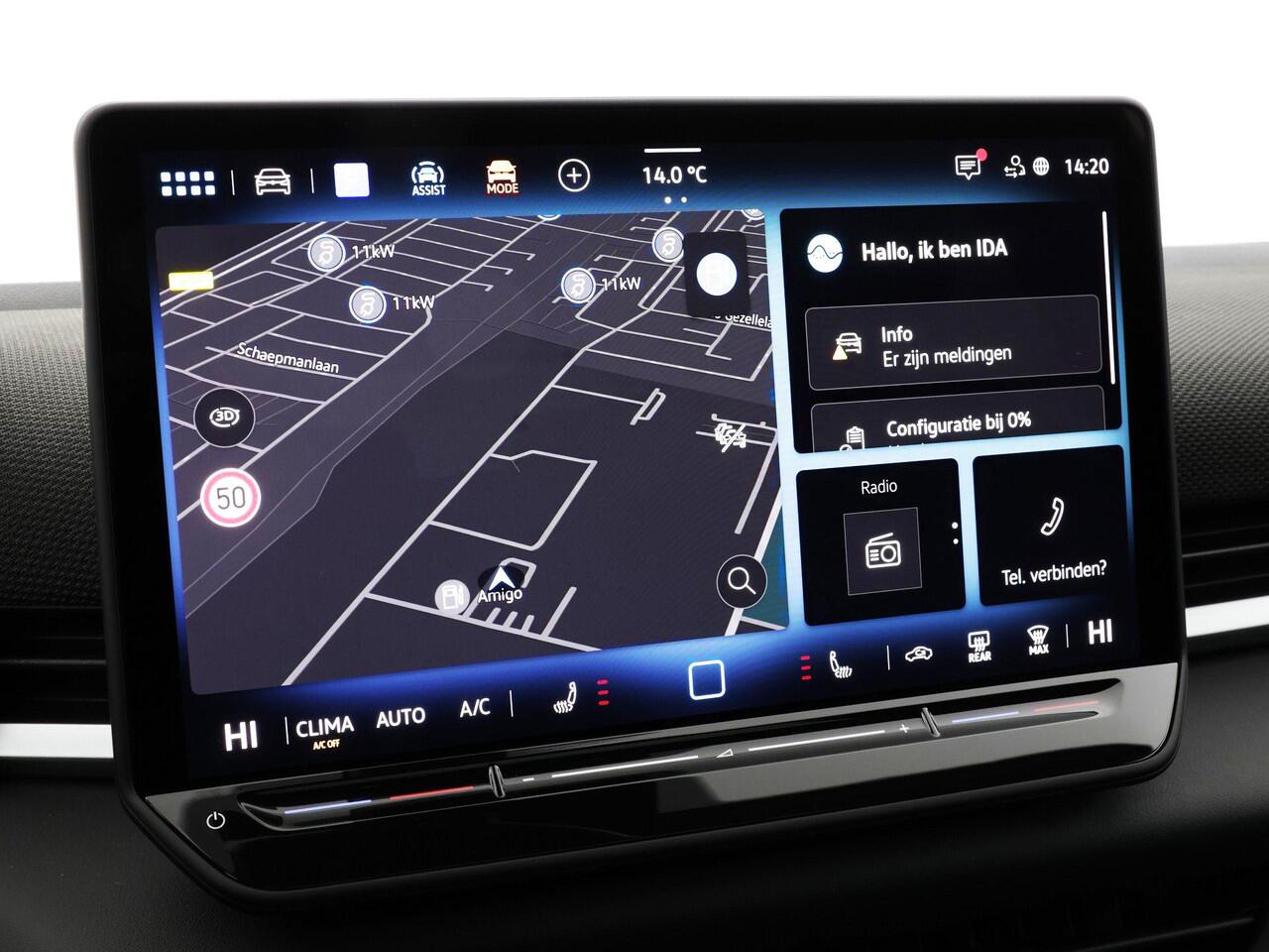 Volkswagen T-Roc R-Line First Edition 1.5 eTSI 150 PK 7 versn. DSG · Assistance Pakket · Black Style Pakket · Multimedia Pakket · Panoramaschuif-kanteldak · Trekhaak ·