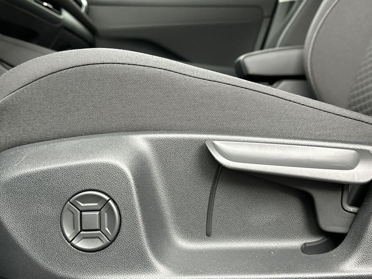 Volkswagen T-Roc 1.5 eTsi Life First Edition