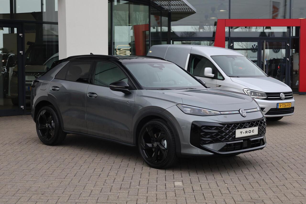 Volkswagen T-Roc 1.5 eTsi R-Line First Edition 150PK / 110kW LED Matrix IQ.Light, panoramisch schuif- kanteldak elektr. bedienbaar, 360° rondomzichtcamera, verwarmbare voorstoelen + achterbank, high end audio 'Harman Kadon', dodehoekdetectie (Side Assist), head-up display