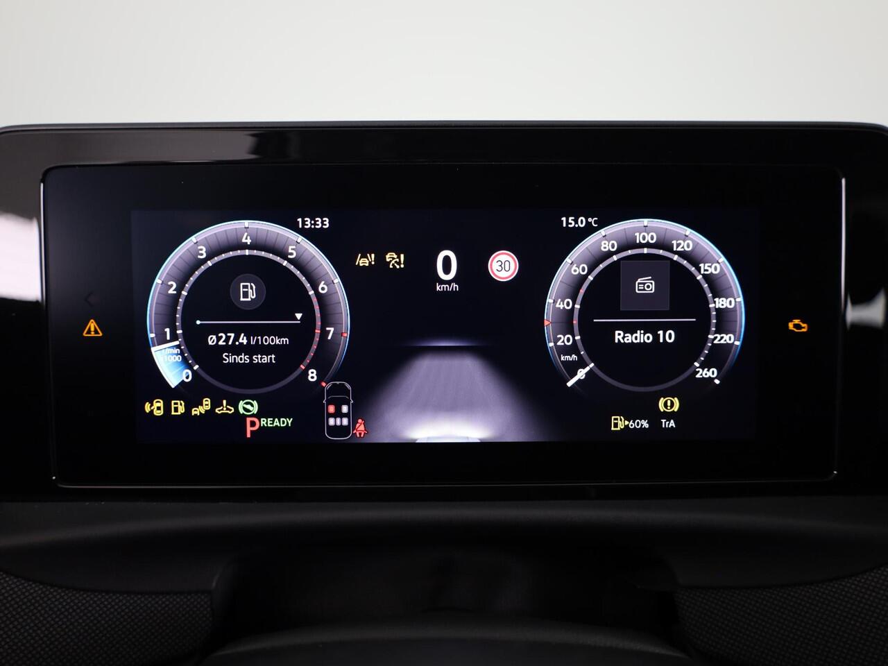 Volkswagen T-Roc Life First Edition 1.5 eTSI 116 PK DSG | 18" LM | Camera | Stoel & stuurverwarming |