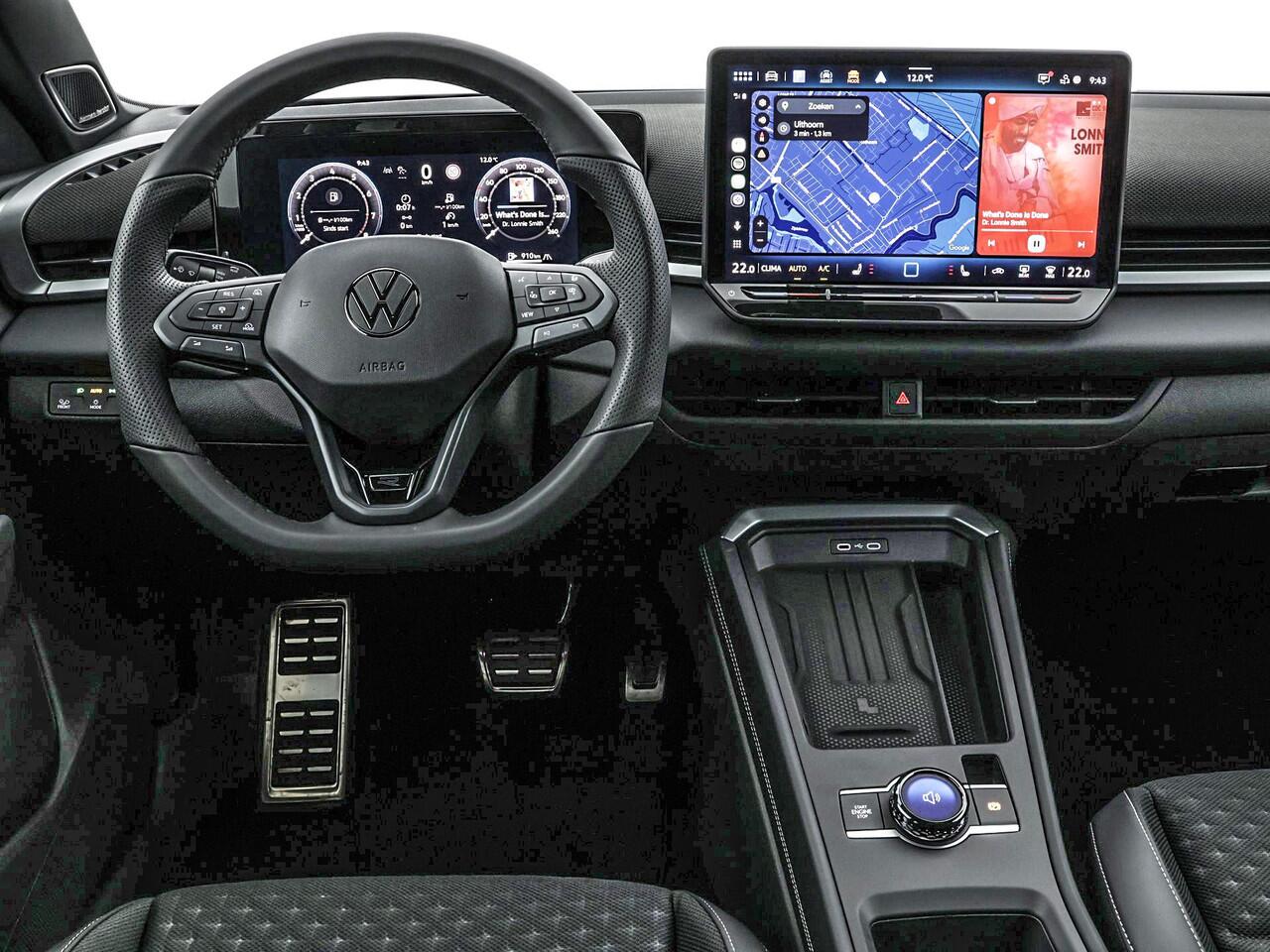 Volkswagen T-Roc R-Line First Edition 1.5 eTSI 150 PK 7 versn. DSG · Achteruitrijcamera · Draadloze telefoonlader · High-end geluidsysteem Harman Kardon · Koplampverlichting matrix-led (IQ.LIGHT) · Voorraad OUTLET · Prijs is inclusief inruilpremie ·