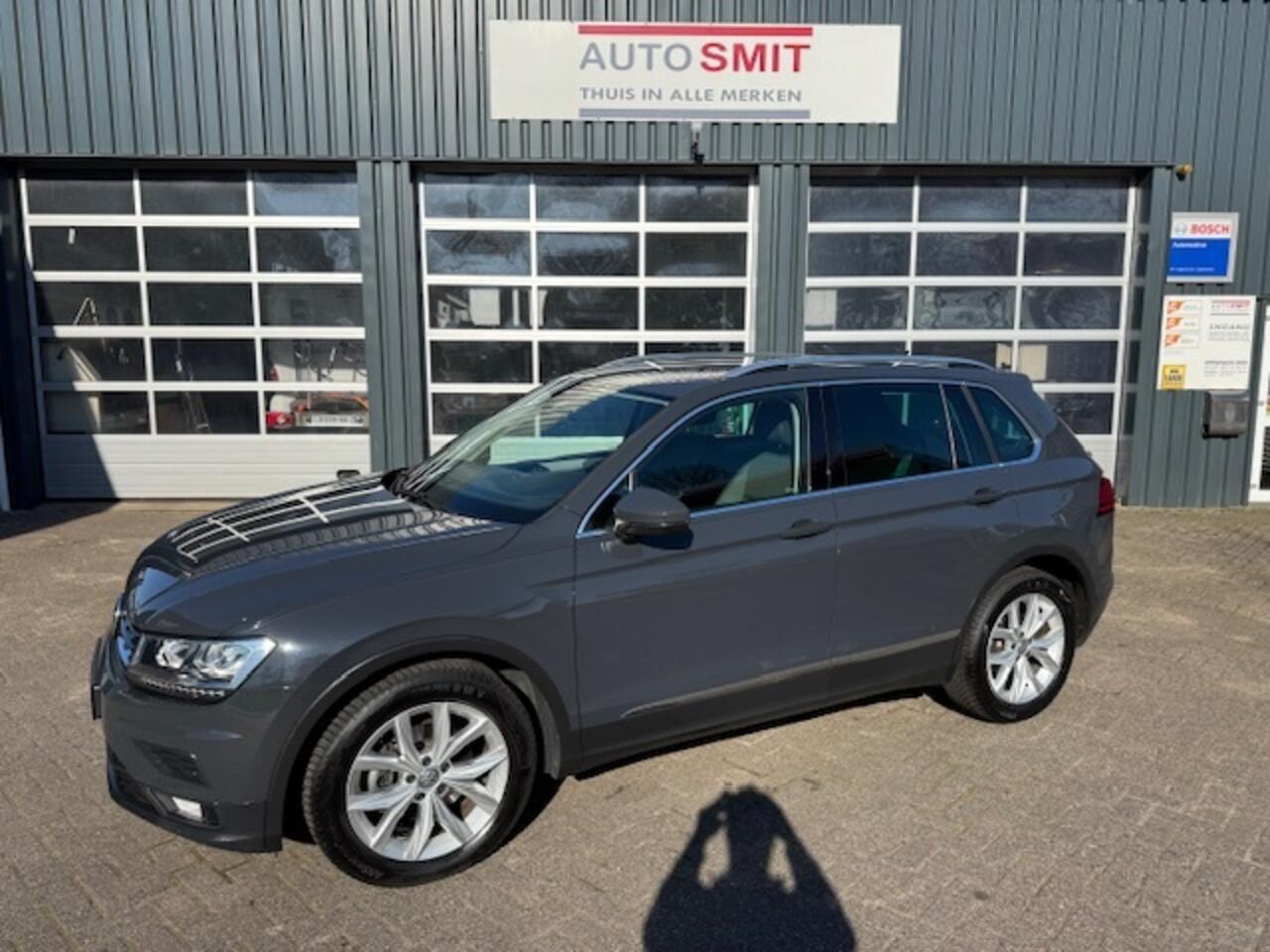 Volkswagen TIGUAN 1.4 TSI CL Bns * trekhaak * apple carplay * All In prijs