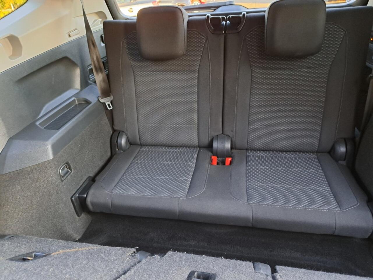 Volkswagen TIGUAN Allspace 2.0 TDI 150 Pk 7 persoons Comfortl. Bs. ECC PDC NAV 7P