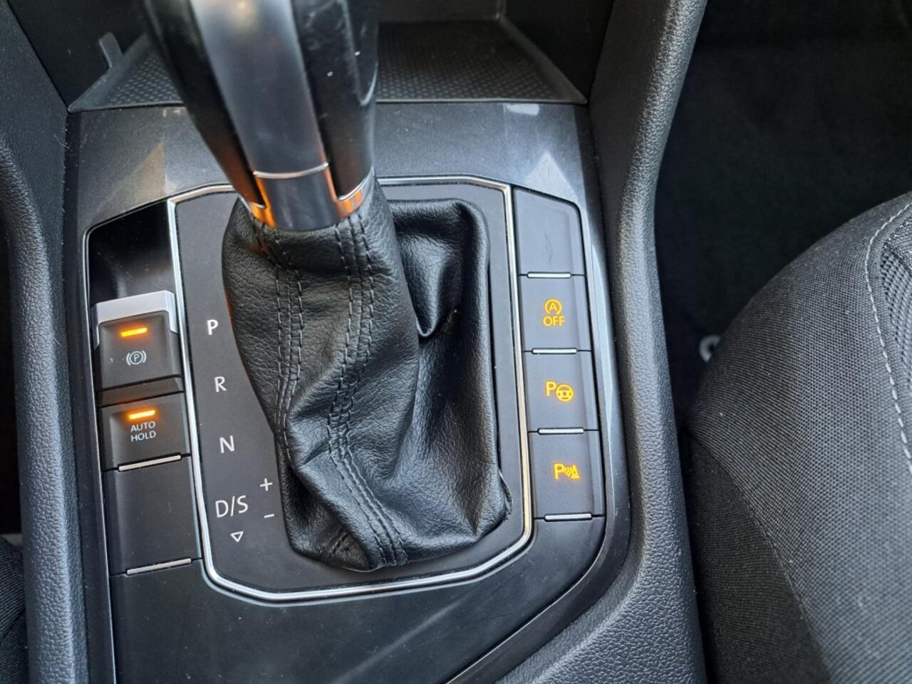 Volkswagen TIGUAN Allspace 2.0 TDI 150 Pk 7 persoons Comfortl. Bs. ECC PDC NAV 7P