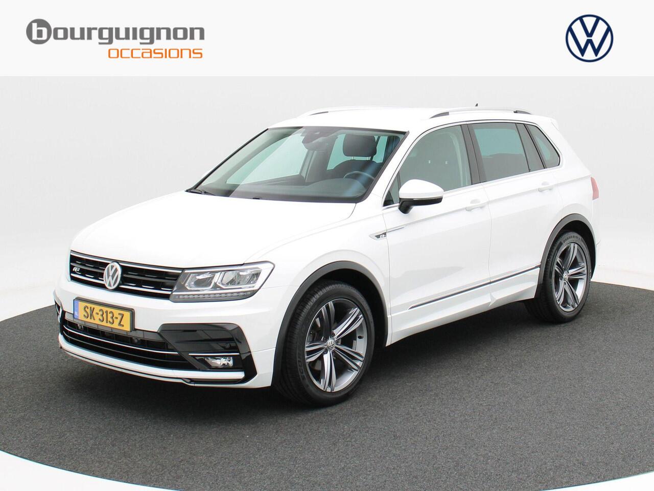 Volkswagen TIGUAN 1.4 TSi 150 Pk Automaat R-Line | Adaptive Cruise | CarPlay | Navigatie | Bluetooth | Parkeersensoren | Trekhaak | 19 Inch | 104.712 Km!!
