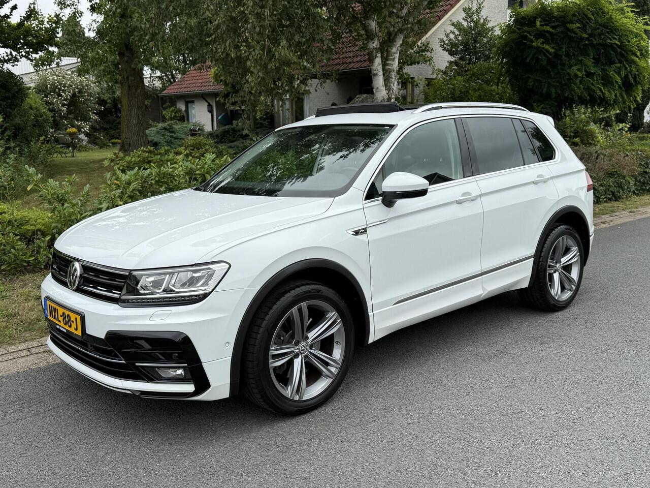 Volkswagen TIGUAN 2.0 TSI 4Motion 180PK DSG R-LineoPanooTrekhaak