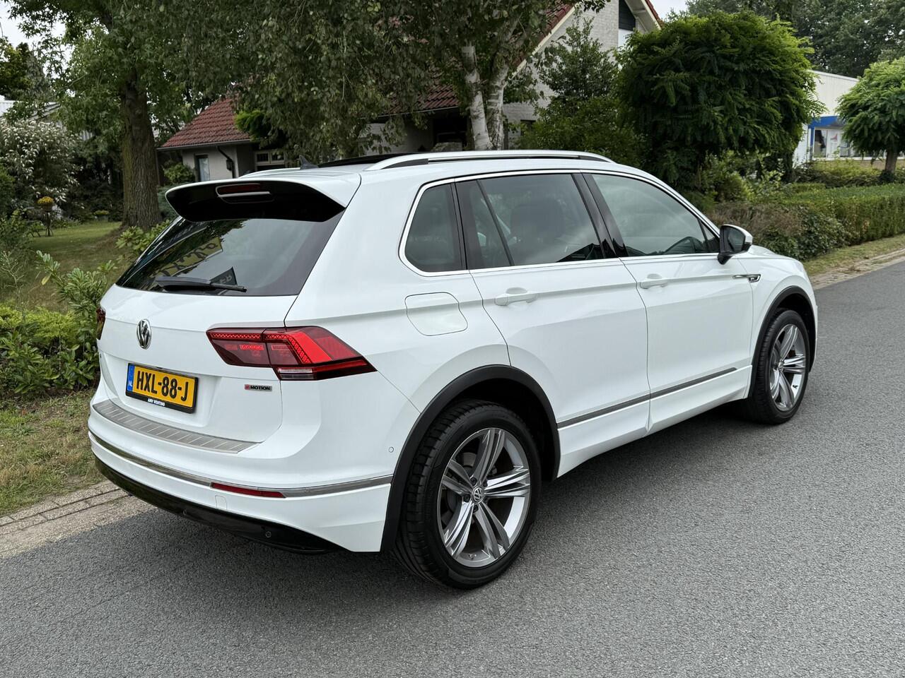 Volkswagen TIGUAN 2.0 TSI 4Motion 180PK DSG R-LineoPanooTrekhaak