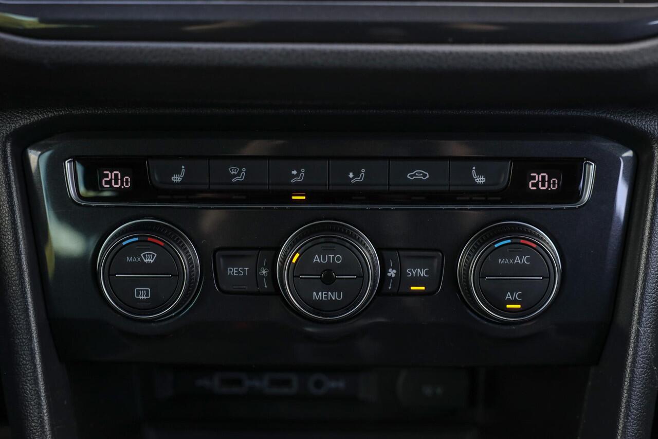 Volkswagen TIGUAN 1.4 TSI Bns ? ACC ? CarPlay ? Stoelverwarming