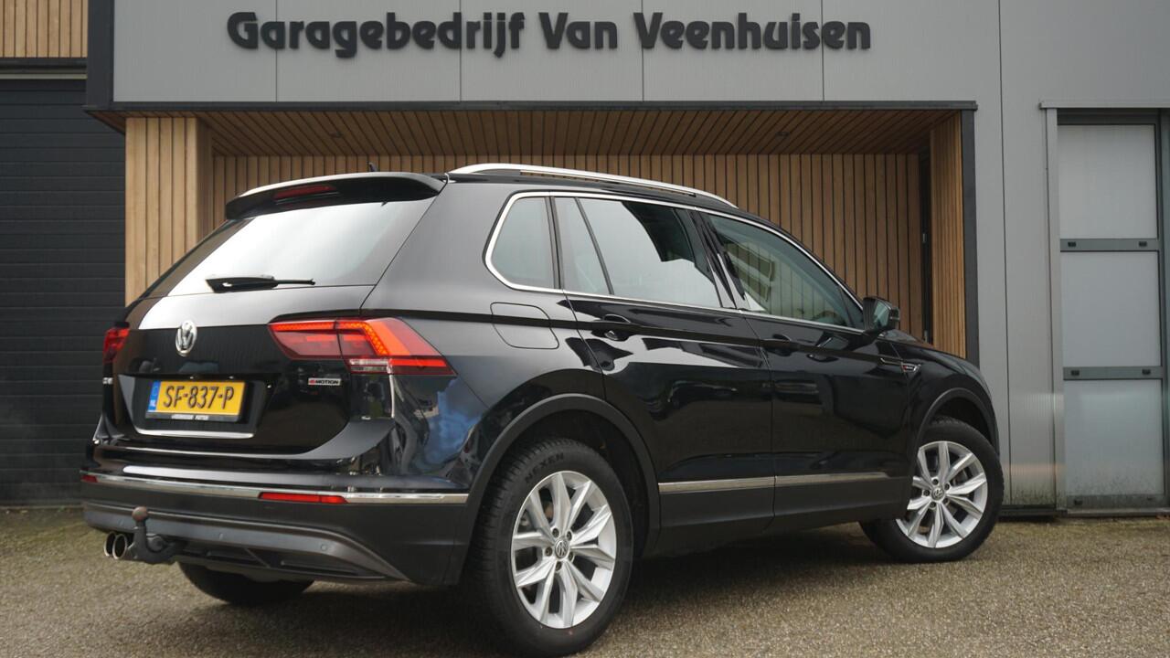 Volkswagen TIGUAN 2.0 TSI 180pk DSG 4Motion Highline Pano.Dak Virtual Elek.Trekhaak 18inch LM Adaptive Cruise DCC *Complete Tiguan*
