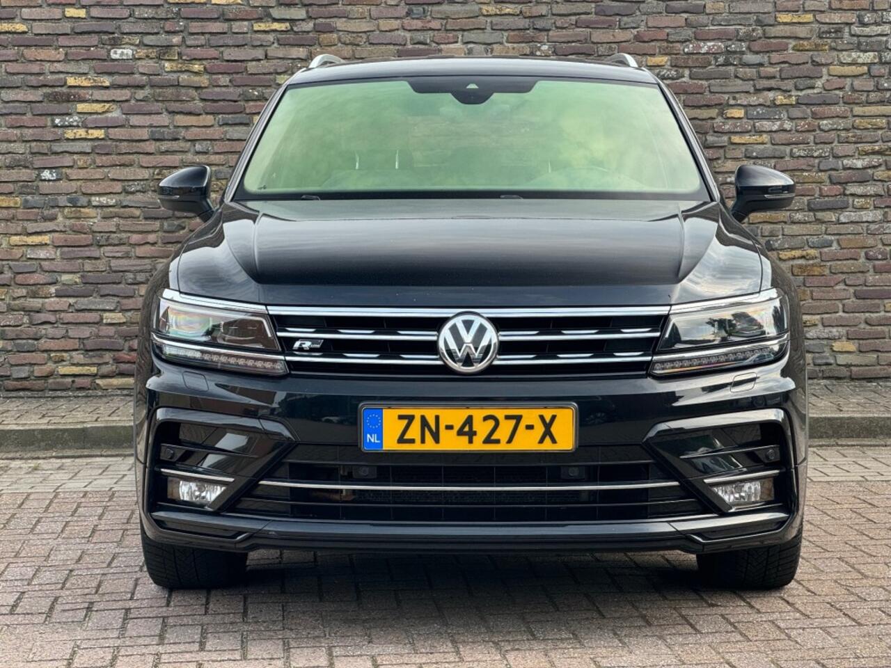 Volkswagen TIGUAN 1.5 TSI R-Line DSG 7 Zitter Led Navi Clima