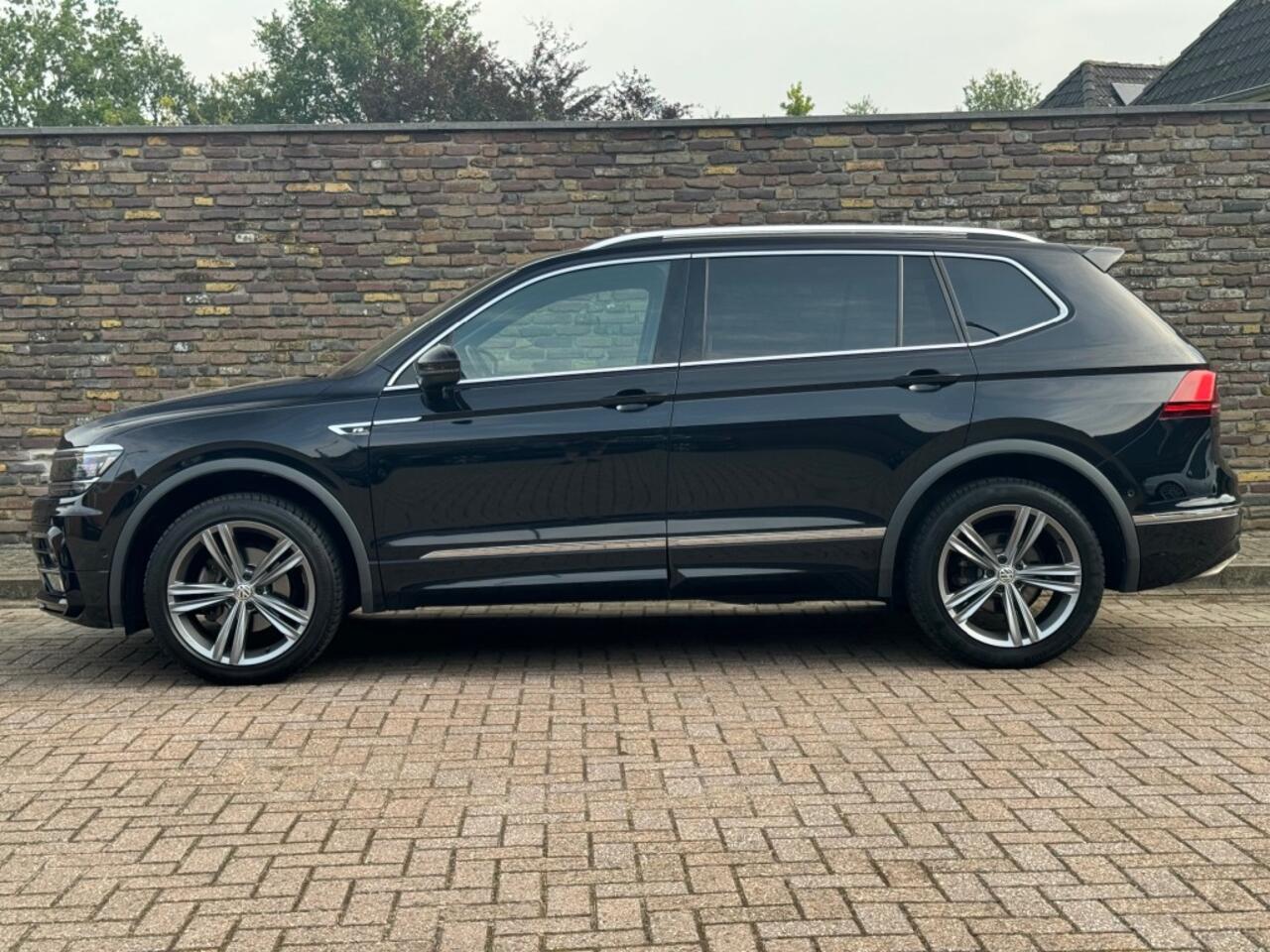 Volkswagen TIGUAN 1.5 TSI R-Line DSG 7 Zitter Led Navi Clima