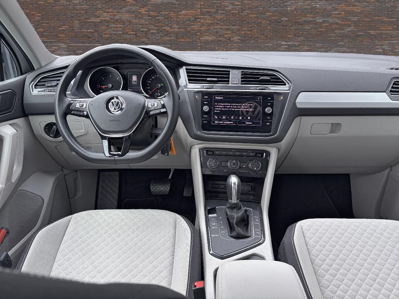 Volkswagen TIGUAN 2.0 TDI ECC LMV NAVIGATIE 80000KM!