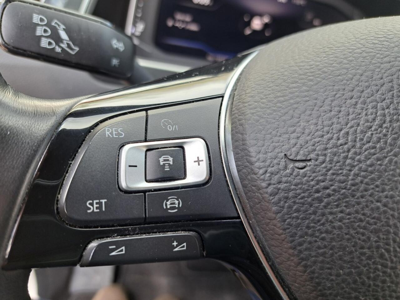 Volkswagen TIGUAN 15 X TIGUAN vanaf â¬ 18.950 !! R-Line Highline Comfortl.